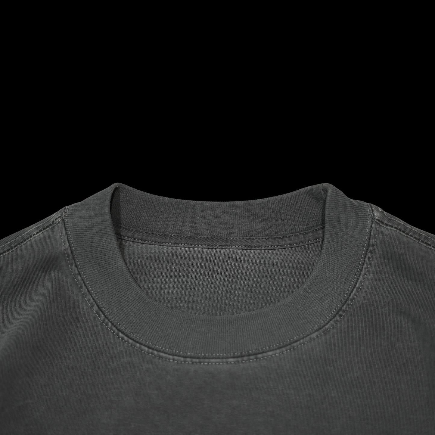 RED TEAM LOW BUDGET TEE